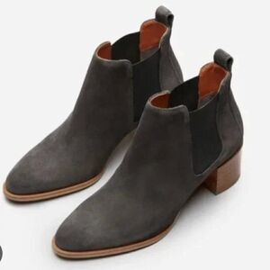 Everlane Womens Gray Suede Leather Pointed Toe Western Ankle Boot Sz 7.5